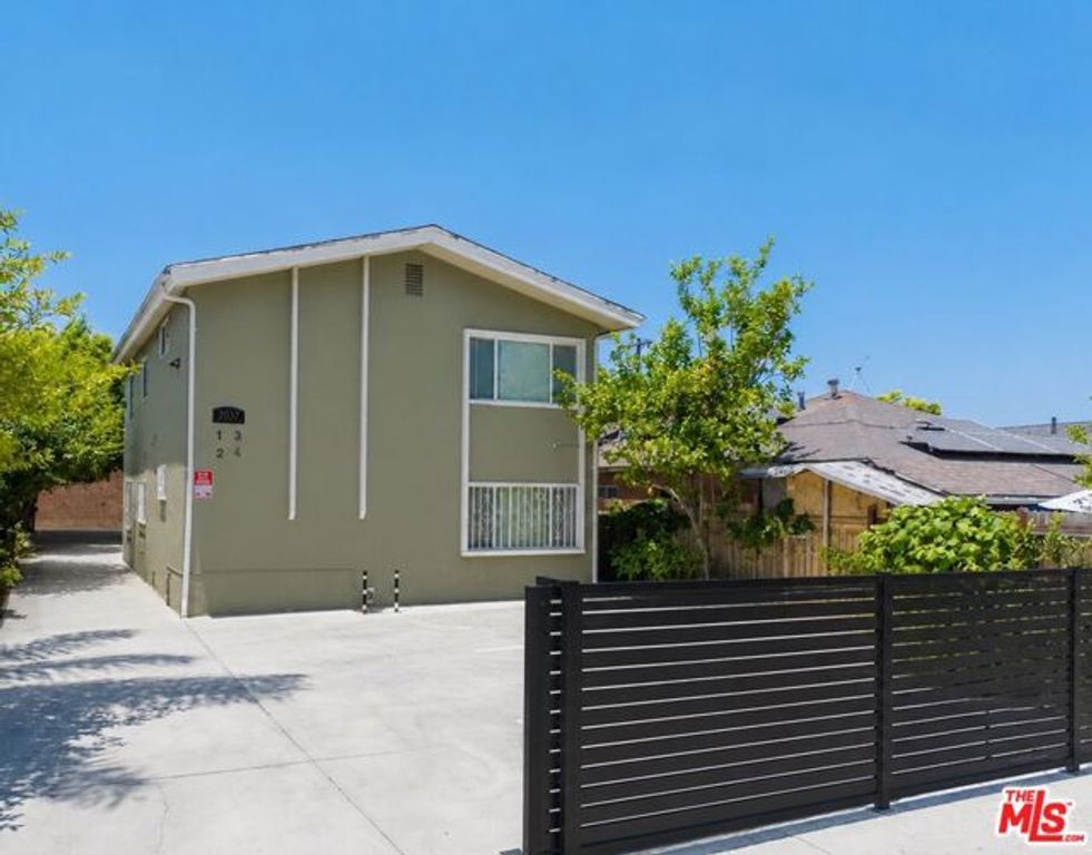 2037 S Burnside Avenue, Los Angeles, CA 90016