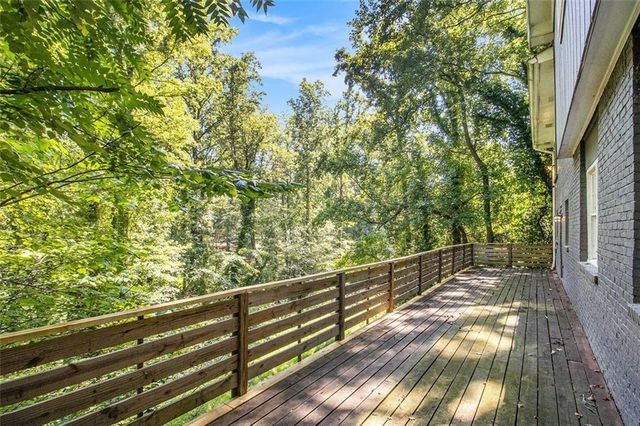 5862 SIMONE Drive, Stone Mountain, GA 30087