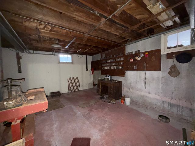 233 Church Street, Newington, CT 06111