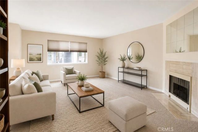 923 E Ocean 5, Long Beach, CA 90802