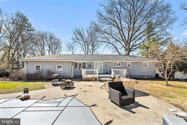 1167 BREWER AVE, West Deptford, NJ 08093