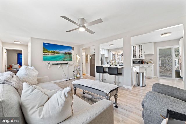 1167 BREWER AVE, West Deptford, NJ 08093