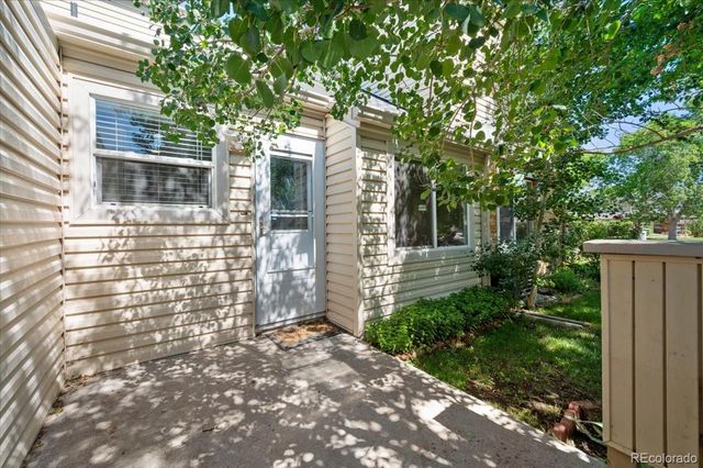 1729 S Lee Street A, Lakewood, CO 80232