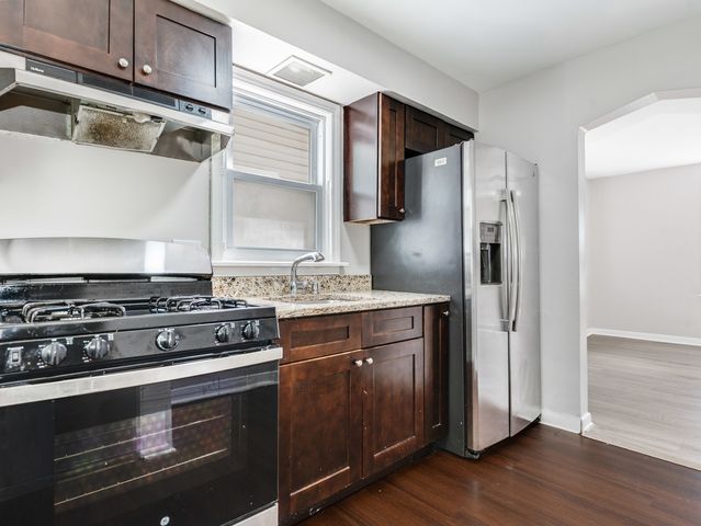 12241 S May Street, Chicago, IL 60643