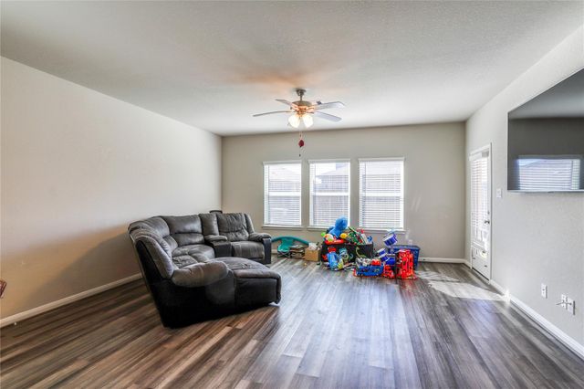 830 Modesto Drive, Rosharon, TX 77583