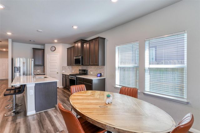 830 Modesto Drive, Rosharon, TX 77583