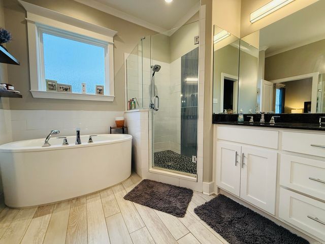 8 BENTWOOD Lane, Little Rock, AR 72223