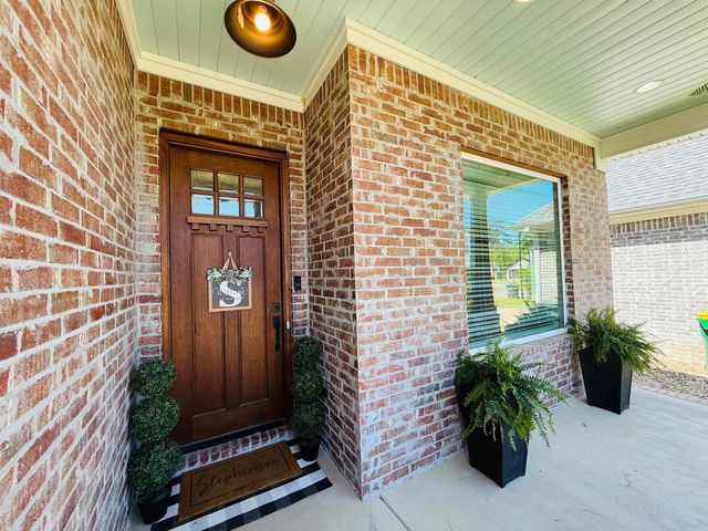 8 BENTWOOD Lane, Little Rock, AR 72223