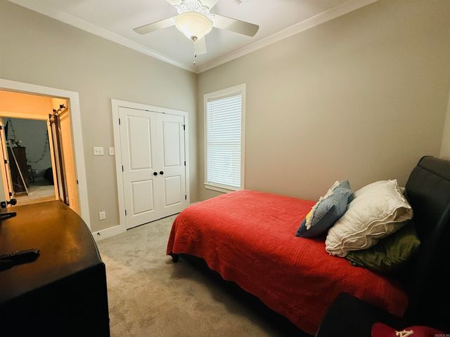 8 BENTWOOD Lane, Little Rock, AR 72223