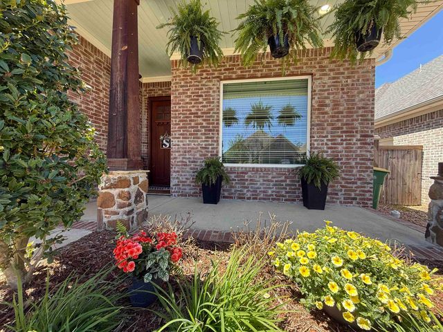 8 BENTWOOD Lane, Little Rock, AR 72223