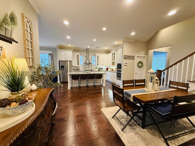 8 BENTWOOD Lane, Little Rock, AR 72223