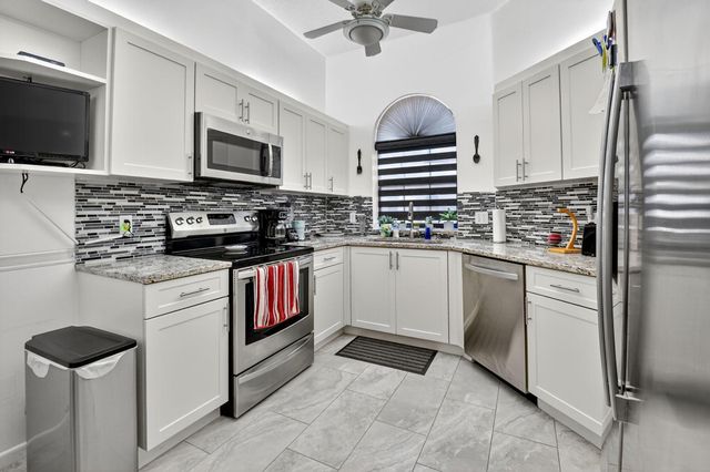 5203 Europa Drive N, Boynton Beach, FL 33437
