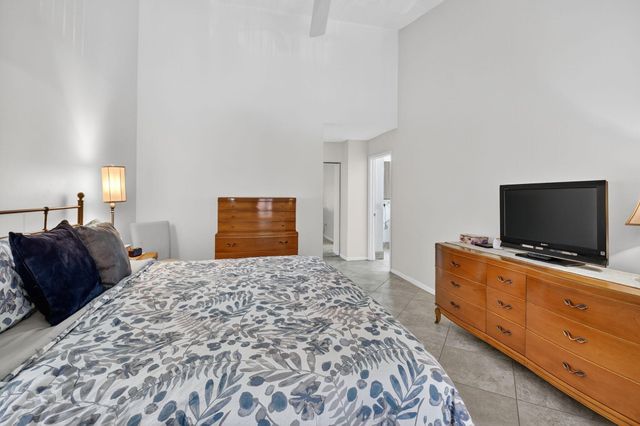 5203 Europa Drive N, Boynton Beach, FL 33437