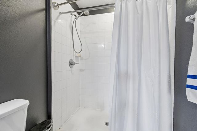 11926 GRAND KEMPSTON DRIVE, Gibsonton, FL 33534