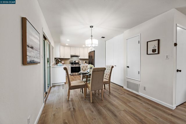 4127 Ravenwood Pl, Castro Valley, CA 94546