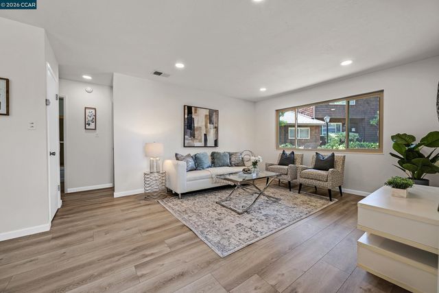 4127 Ravenwood Pl, Castro Valley, CA 94546