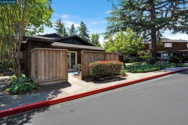 4127 Ravenwood Pl, Castro Valley, CA 94546