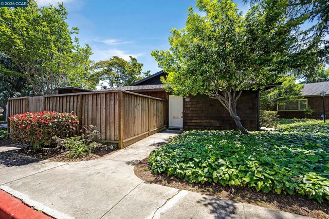 4127 Ravenwood Pl, Castro Valley, CA 94546