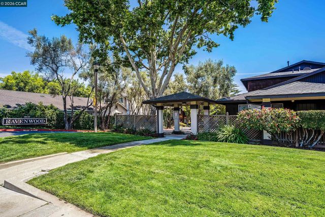 4127 Ravenwood Pl, Castro Valley, CA 94546