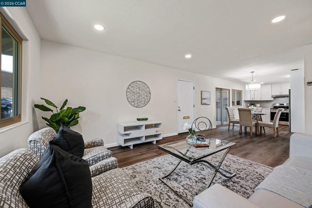 4127 Ravenwood Pl, Castro Valley, CA 94546