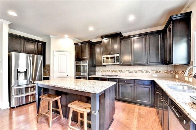 610 Eldridge Drive, Suwanee, GA 30024