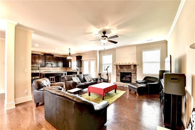 610 Eldridge Drive, Suwanee, GA 30024