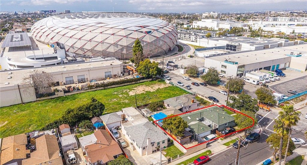 3800 W 102nd Street, Inglewood, CA 90303