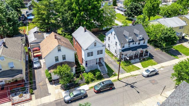 17 Fisher Avenue, Bound Brook, NJ 08805