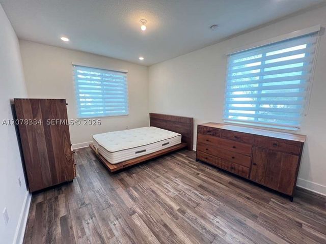 10229 NW 64th Ter 101, Doral, FL 33178