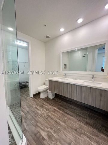 10229 NW 64th Ter 101, Doral, FL 33178