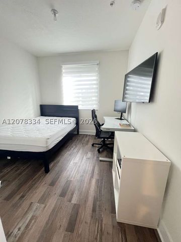 10229 NW 64th Ter 101, Doral, FL 33178