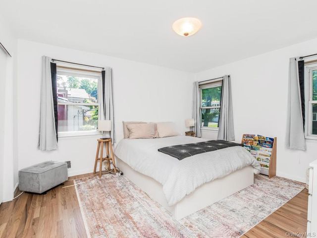 36 Balmoral Crescent, White Plains, NY 10607