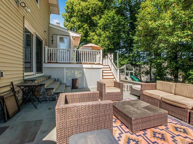 36 Balmoral Crescent, White Plains, NY 10607