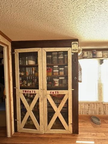 403 County Road 324 Cr, Alice, TX 78332