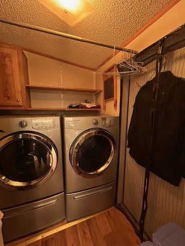 403 County Road 324 Cr, Alice, TX 78332