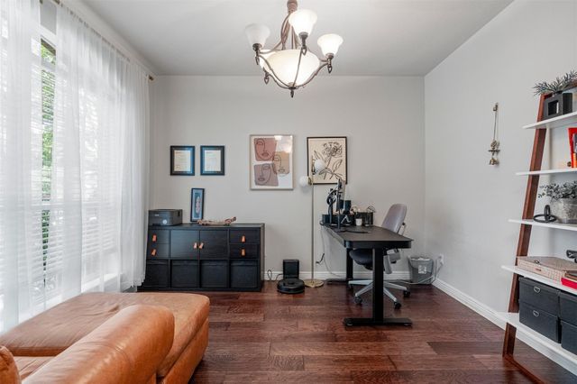 5421 Korth DR, Austin, TX 78749