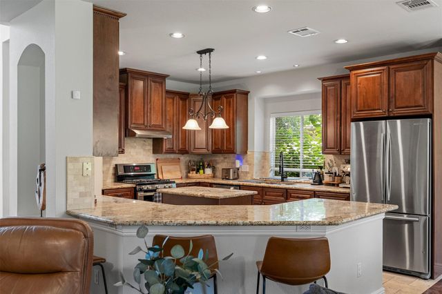 5421 Korth DR, Austin, TX 78749
