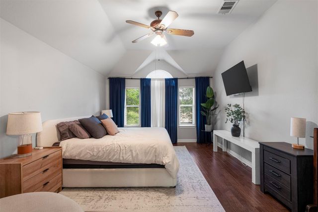5421 Korth DR, Austin, TX 78749