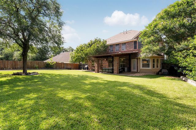 5421 Korth DR, Austin, TX 78749