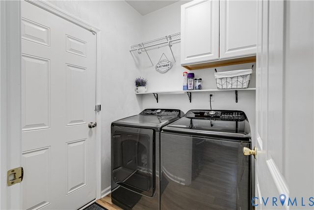 8429 Jordan Heights Ln, North Dinwiddie, VA 23803