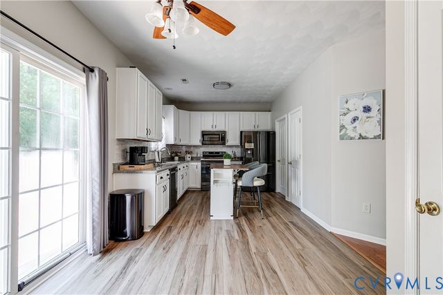 8429 Jordan Heights Ln, North Dinwiddie, VA 23803