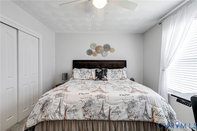 8429 Jordan Heights Ln, North Dinwiddie, VA 23803