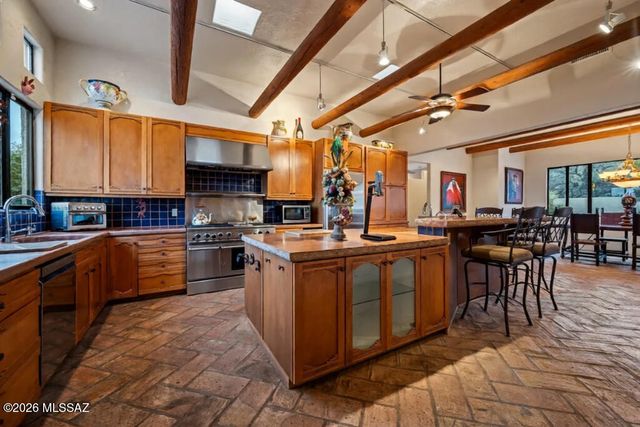 6290 E Placita El Vuelo, Tucson, AZ 85750