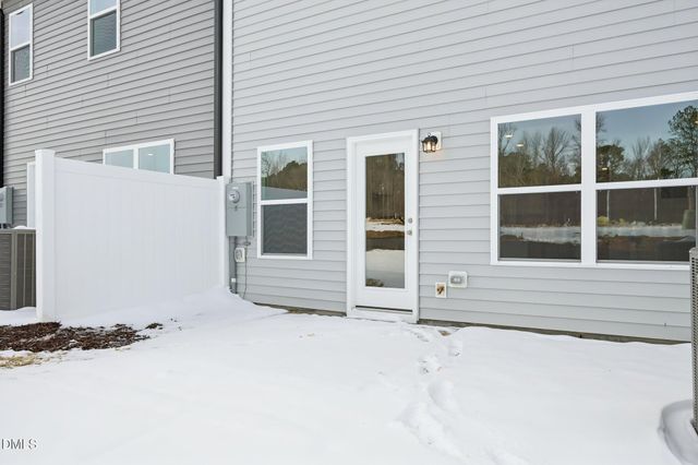 200 Flagstone Way Unit 67, Wilsons Mills, NC 27520