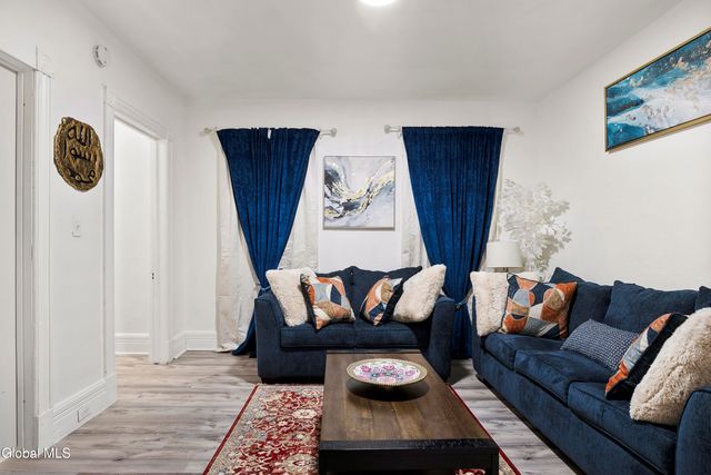 104 John Street, Rensselaer, NY 12144