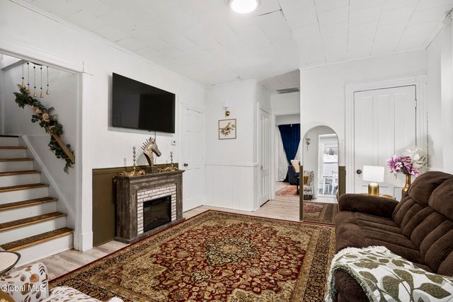 104 John Street, Rensselaer, NY 12144