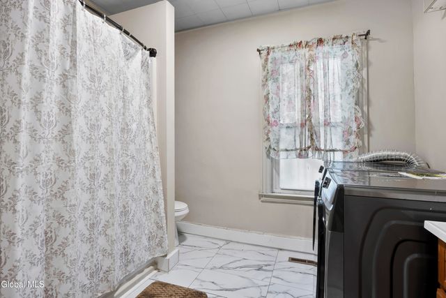 104 John Street, Rensselaer, NY 12144