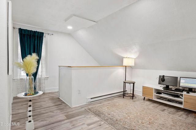 104 John Street, Rensselaer, NY 12144