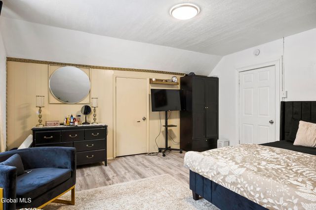 104 John Street, Rensselaer, NY 12144