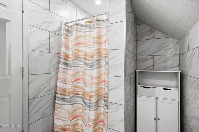 104 John Street, Rensselaer, NY 12144